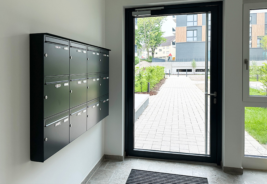 Briefkastenanlage Aufputz